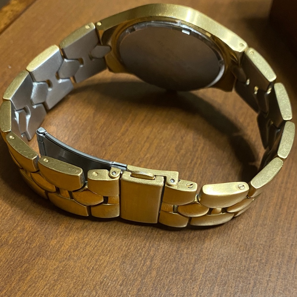 Armitron Diamond Gold and Black watch - Picture 2 of 4